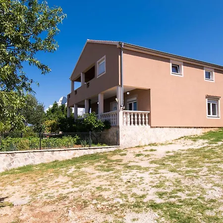 House Sea And River *