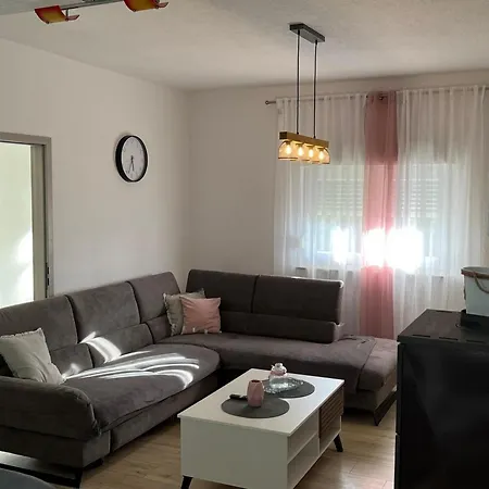 Hébergement de vacances House Sea And River Kruševo