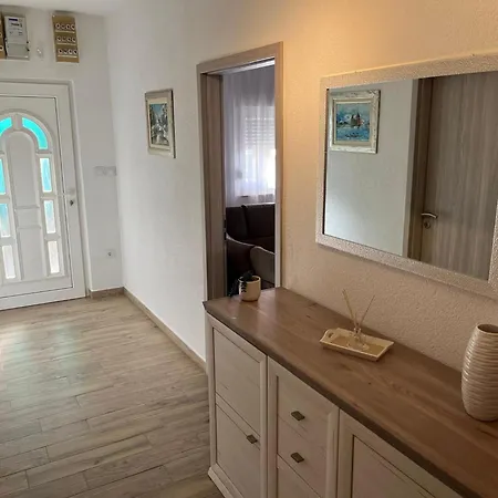 House Sea And River *