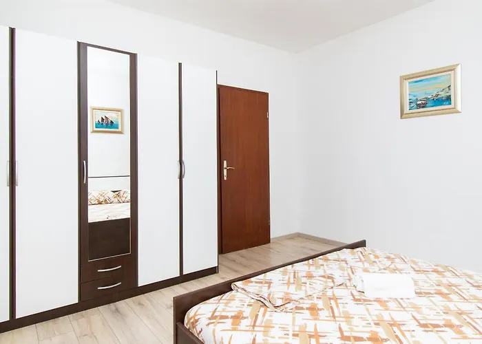 בית נופש House Sea And River *