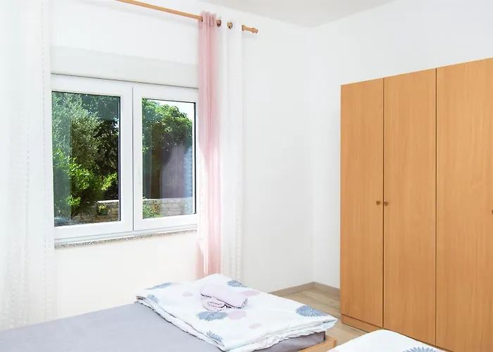 בית נופש House Sea And River *