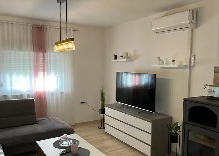 בית נופש House Sea And River *