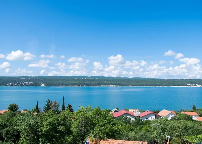 House Sea And River *