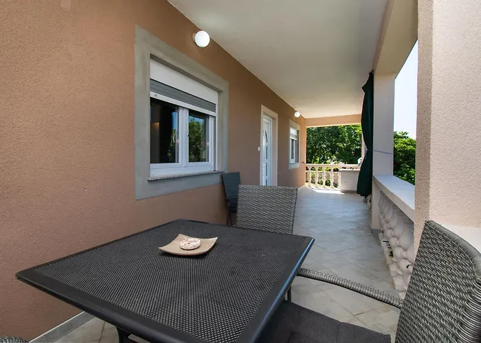 House Sea And River 度假居 *